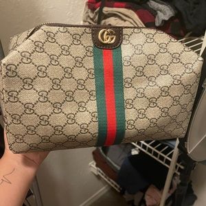 Gucci toiletries bag